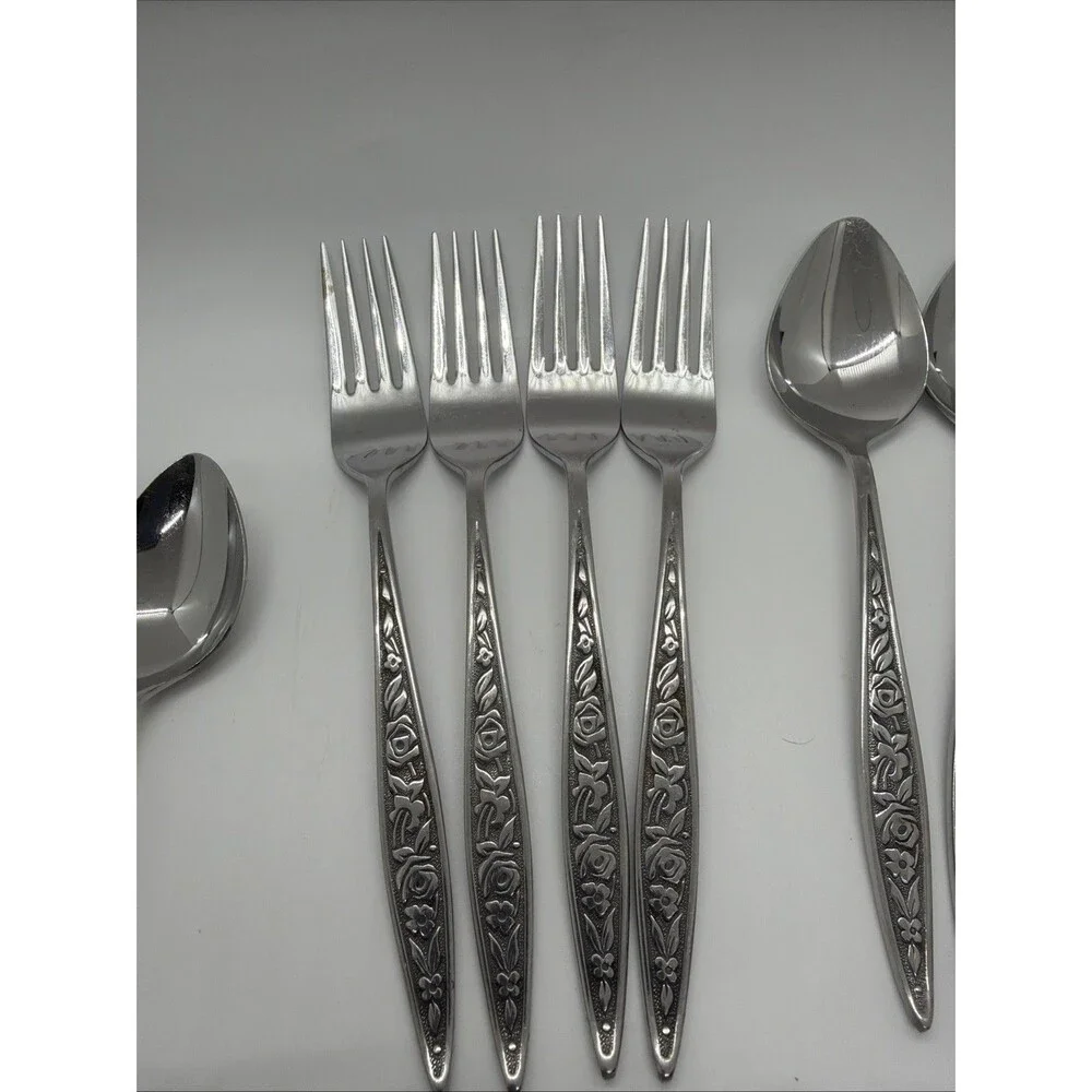 Ekco Eterna Santiago Custom Stainless Flatware Japan, 16 Pcs. No Box Never Used